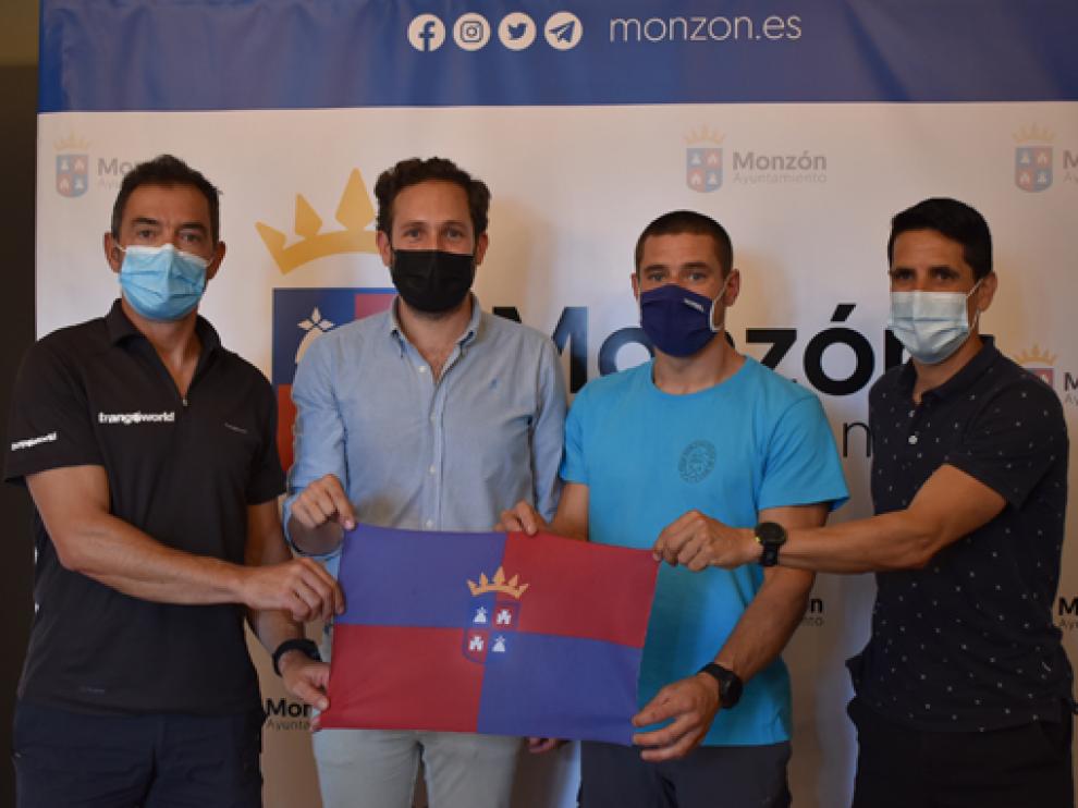 Martínez, Claver, Vilalta y Eliseo, en el acto de este jueves.