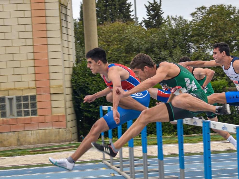 Mario Revenga hizo el miércoles la mínima en 110 vallas para el Europeo Sub-20.