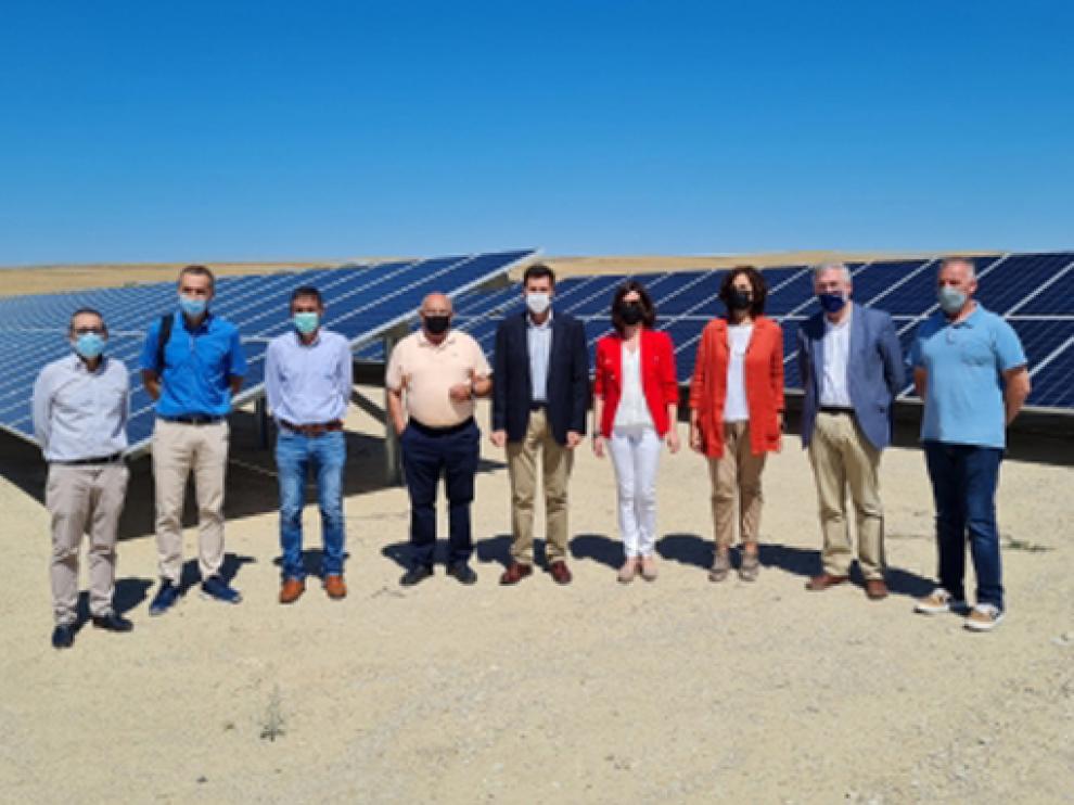 Joaquín Olona y su homóloga navarra visitan la Comunidad de Regantes del Canal de Bardenas.