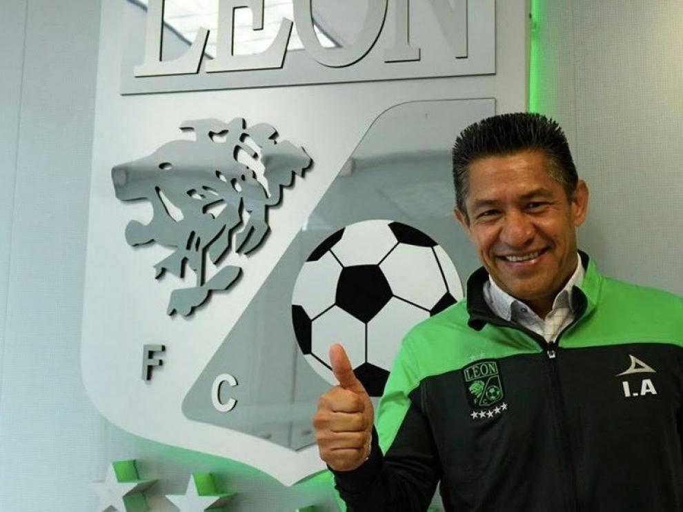 El Club León fue el último equipo al que dirigió Ambriz.