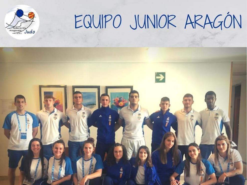 El equipo junior aragonés, con todos los judokas altoaragoneses