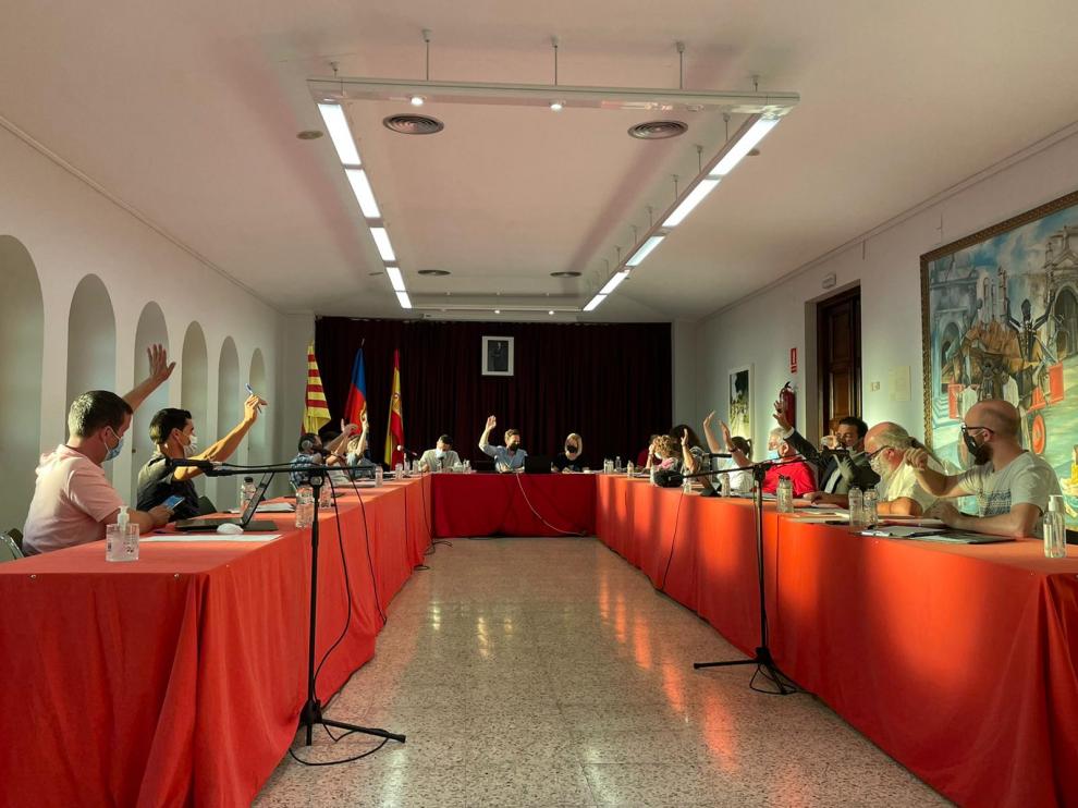 Imagen del pleno celebrado en Monzón