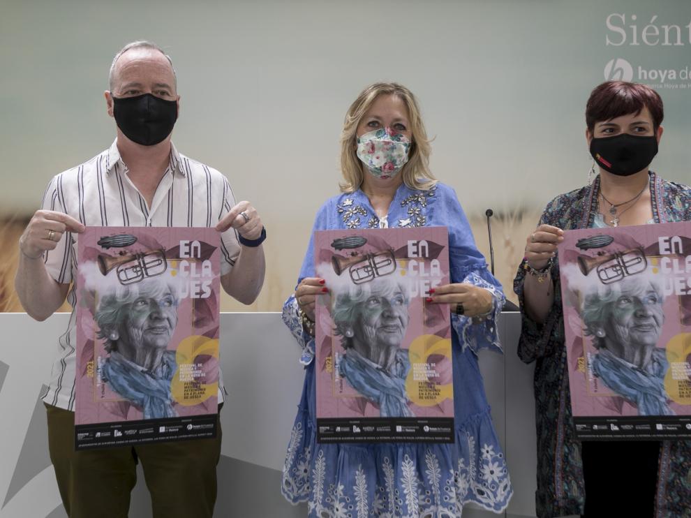 Ramón Lasaosa, Beatriz Calvo y Sofía Avellanas, este jueves.