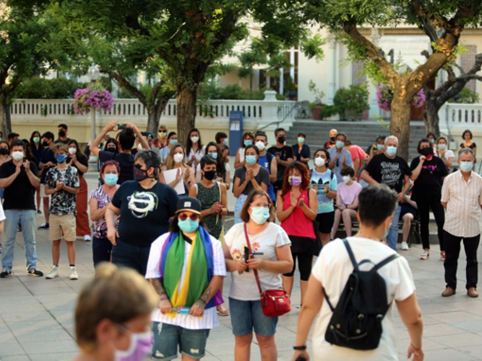 Imagen de la concentración en la plaza de Navarra de Huesca.