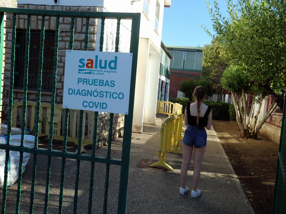 Numerosos jóvenes se han realizado el análisis.