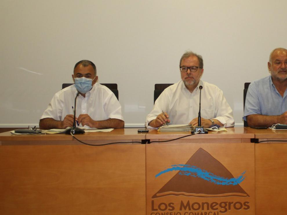 Bizén Fuster durante la reunión sobre carreteras en Los Monegros.