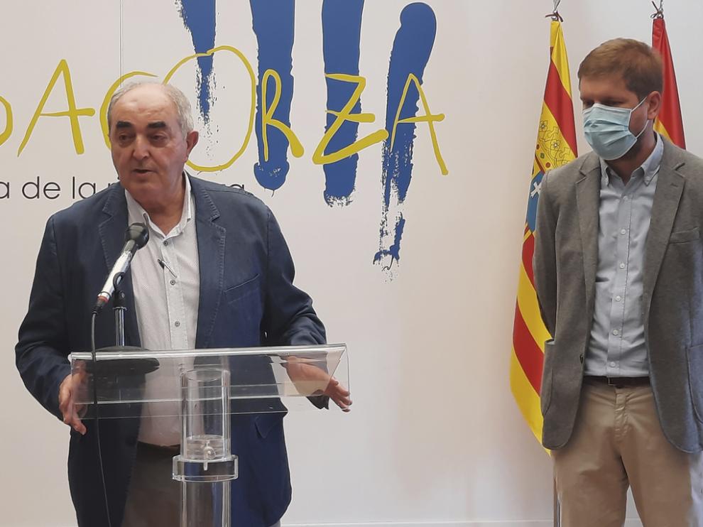 Manuel Rodríguez Chesa, de la Cámara de Comercio, y el presidente de la Comarca, Marcel Iglesias.