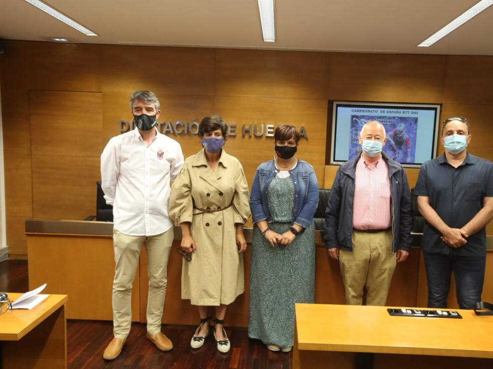 Ascaso, Arruebo, Avellanas, Uriz y Marquina, durante la presentación