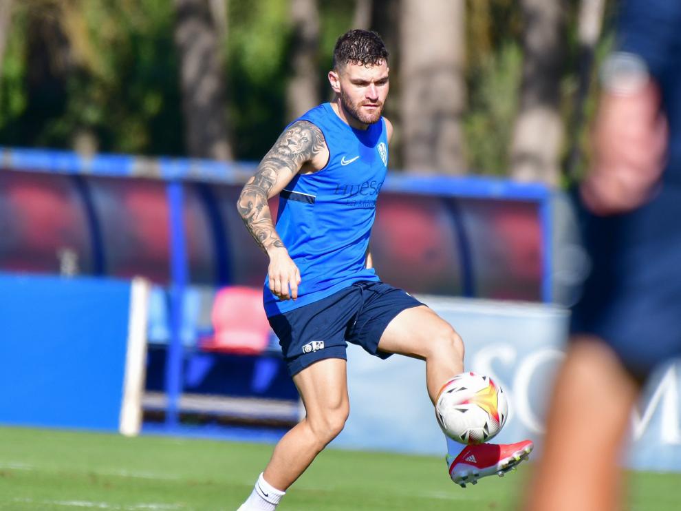 Javi Galán ha completado este jueves su primer entrenamiento.