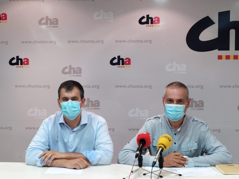 Joaquín Palacín y José Ramón Ceresuela en la rueda de prensa de ayer.