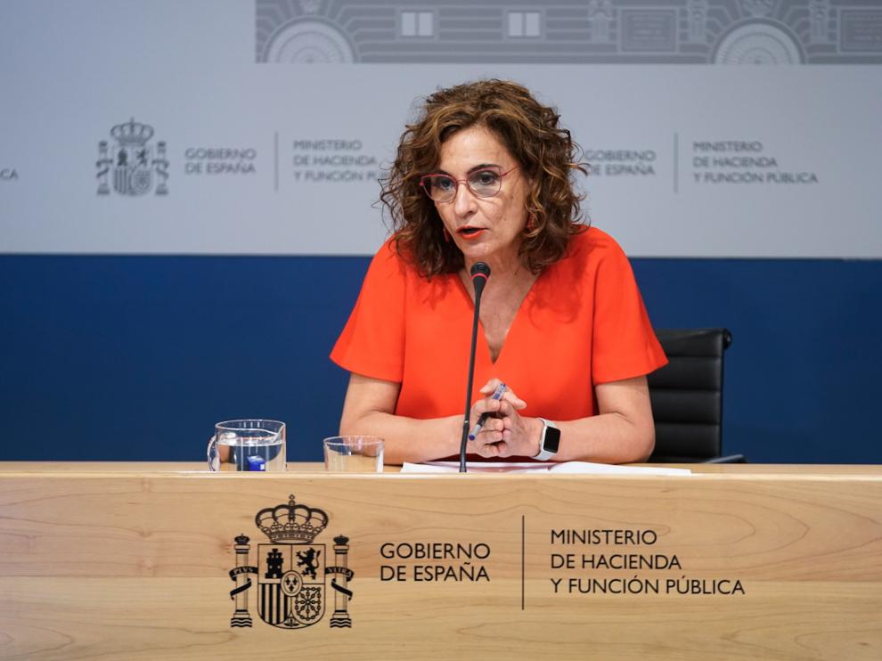 María Jesús Montero compareció en rueda de prensa tras la reunión.
