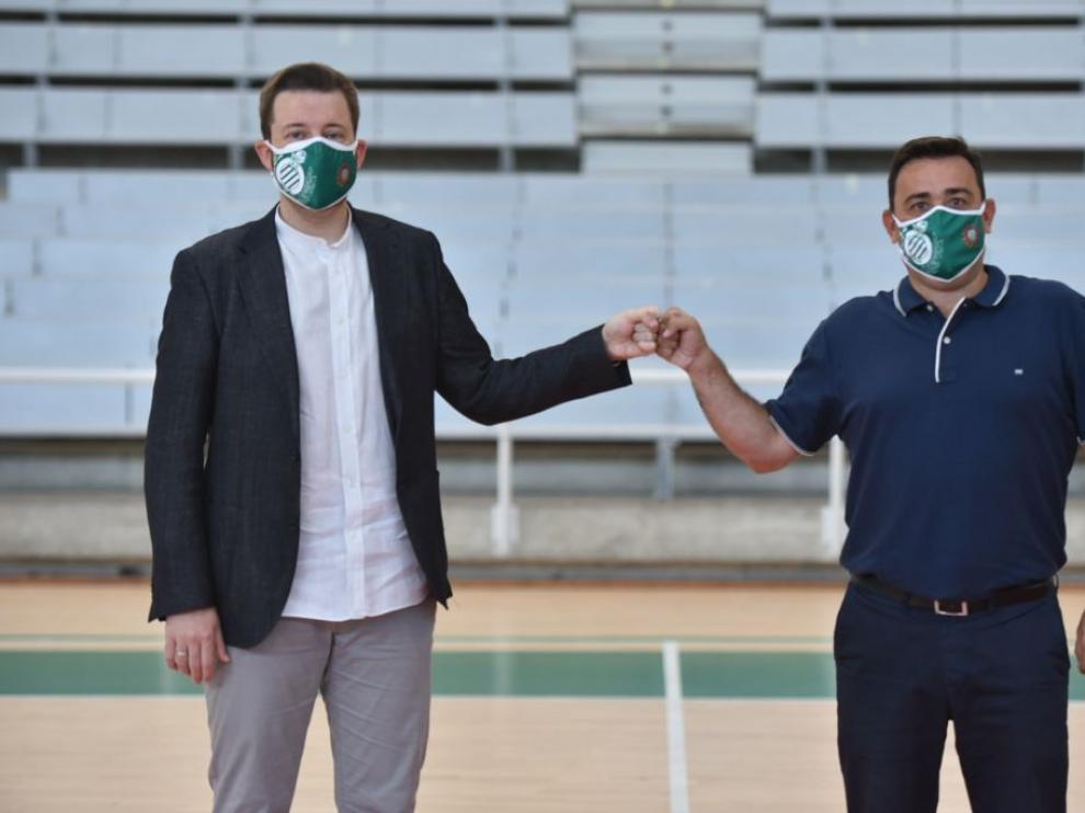Sergio Lamúa con Antonio Orús en su presentación oficial.