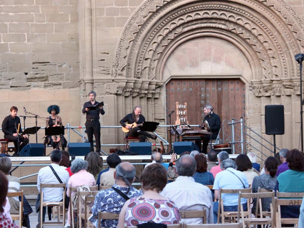 Eloqventia realizó su último concierto en el exterior de la ermita de Nuestra Señora de Salas