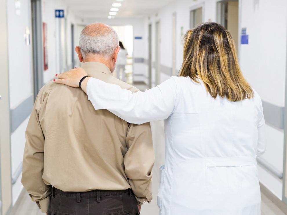 Más de la mitad son brotes en las residencias de Aragón son de una persona y eso implica que la vacuna está haciendo efecto