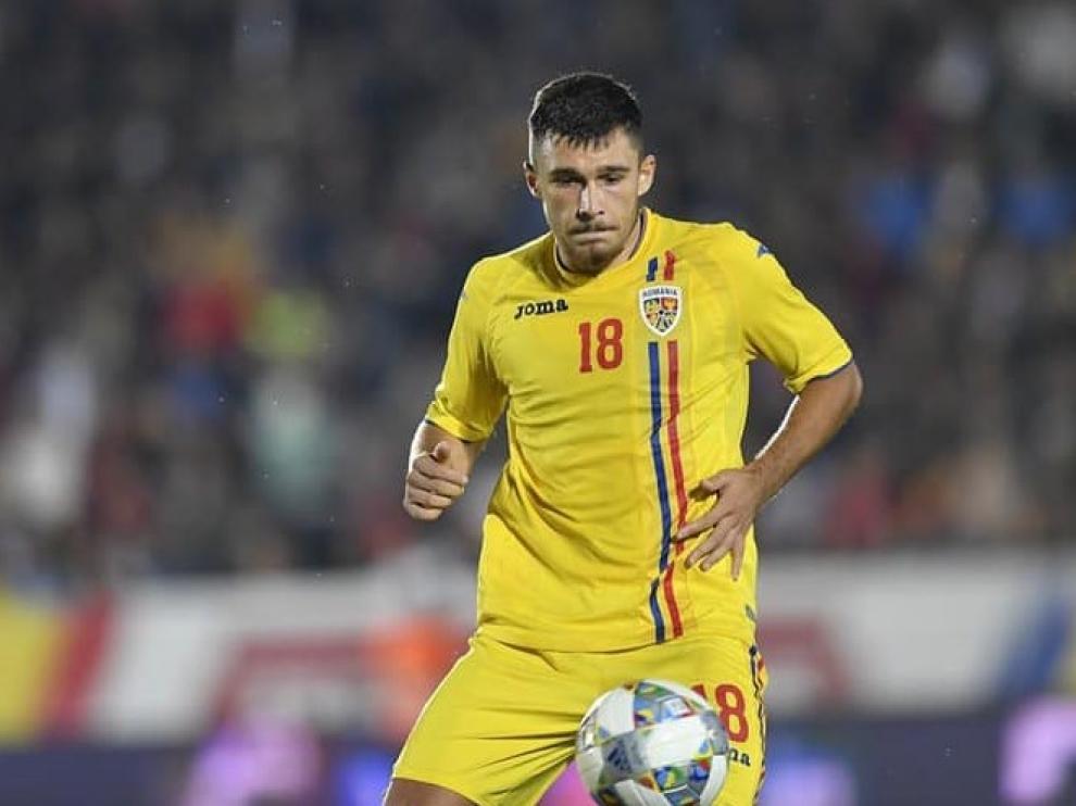 Ratiu, con la camiseta de la selección de Rumania