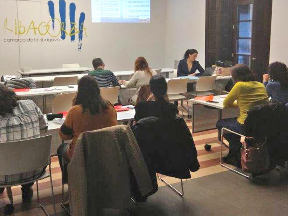 Presentación del programa de formación que contará con más de 130 plazas