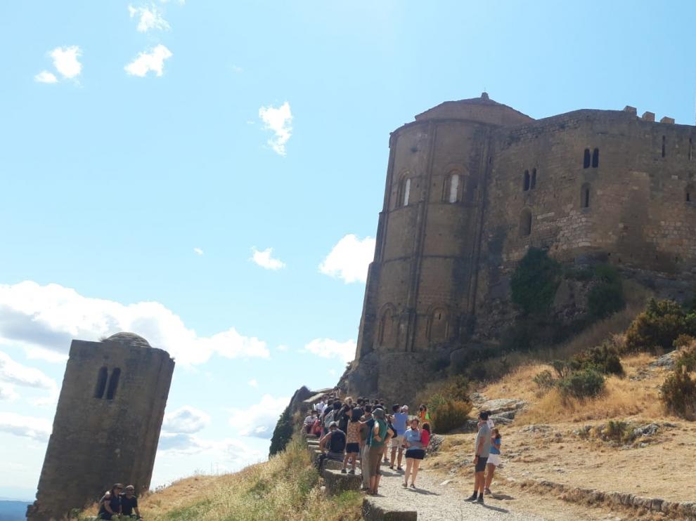 Visitantes al Castillo de Loarre, el fin de semana pasado.