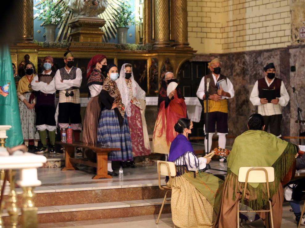 La Agrupación de Santa Cecilia durante la misa de los cofrades