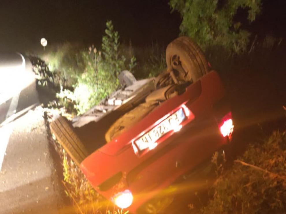 El accidente ha tenido lugar en el punto kilométrico 11,800 de la citada A-1605.