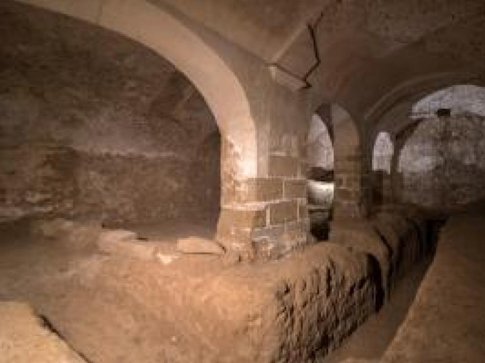 Interior del polvorín descubierto en Cartuja de las Fuentes