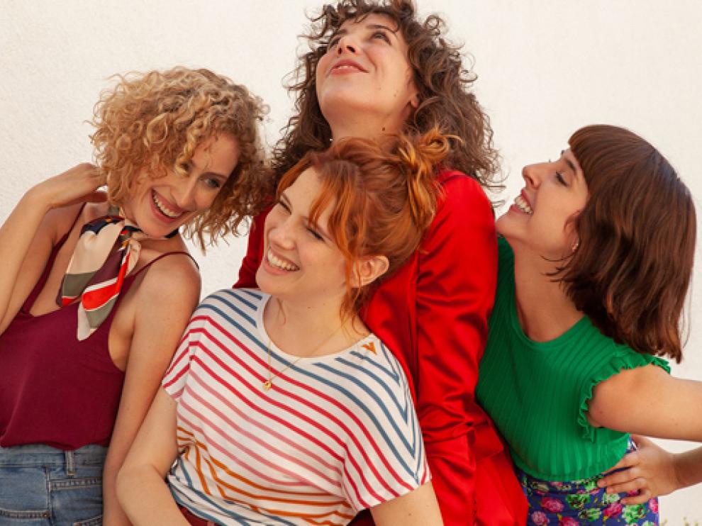 Las protagonistas de la serie, que mañana estrena su segunda temporada.