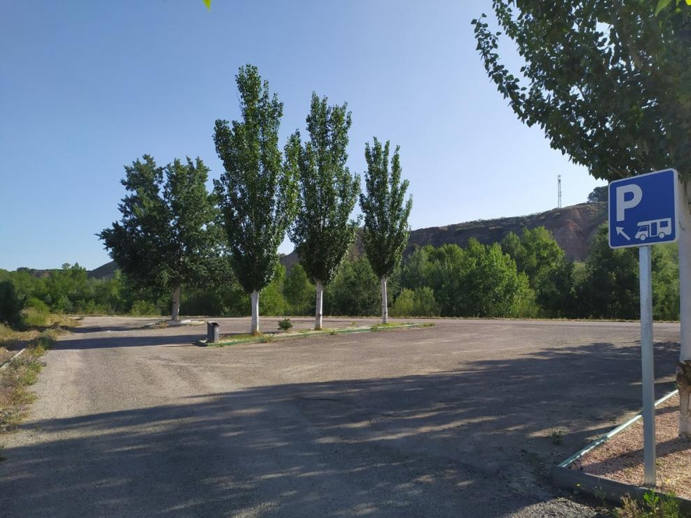 Zona para autocaravanas remodelada para facilitar la pernocta en la capital bajocinqueña.