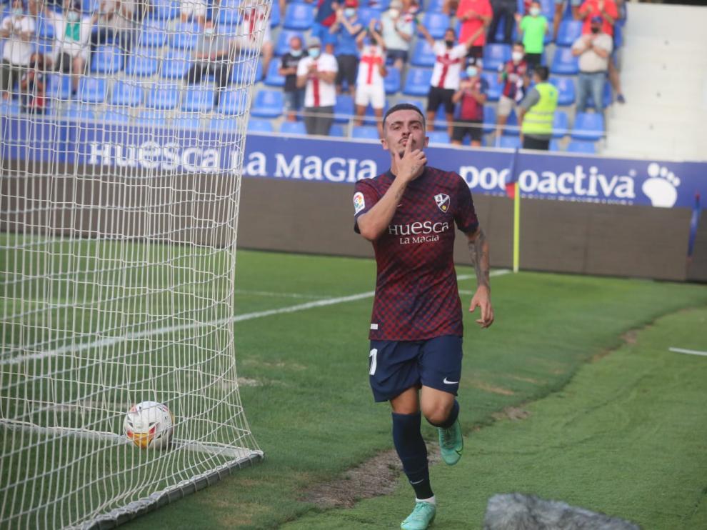 El Huesca se ha impuesto por dos goles.