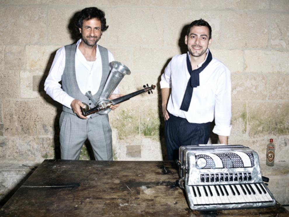 La banda burgalesa Fetén Fetén está compuesta por Diego Galaz y Jorge Arribas.