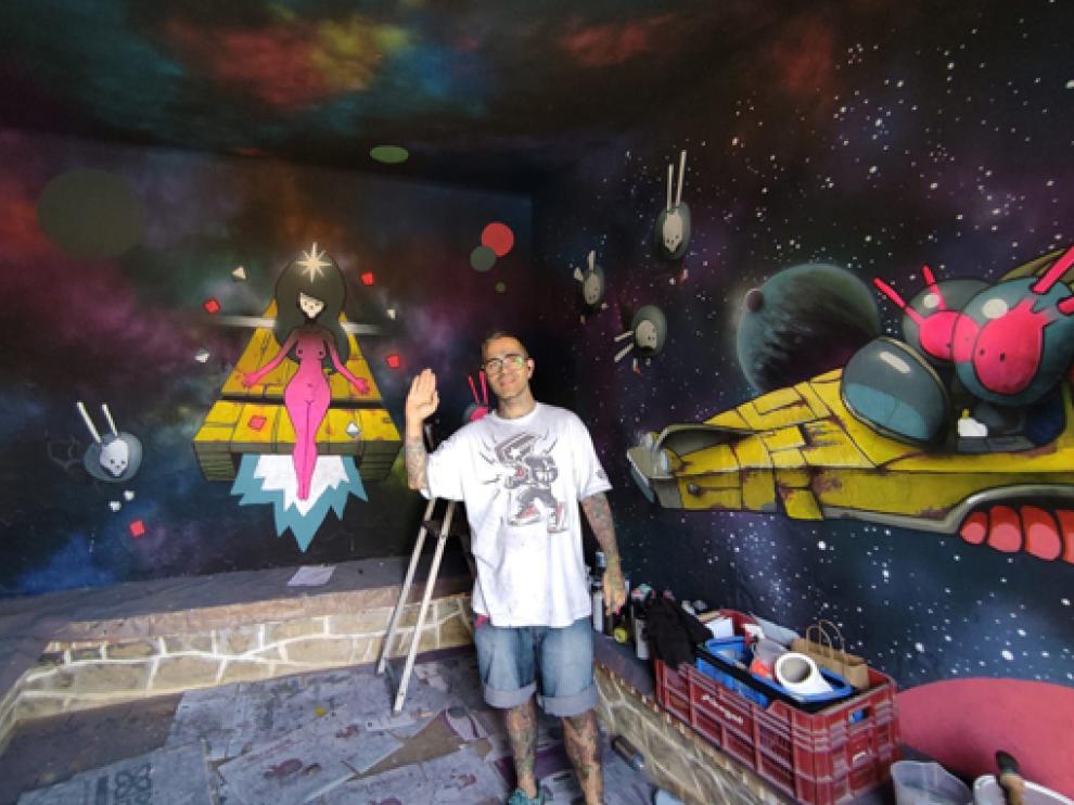 Danjer pintó un mural en Murillo de Gállego.