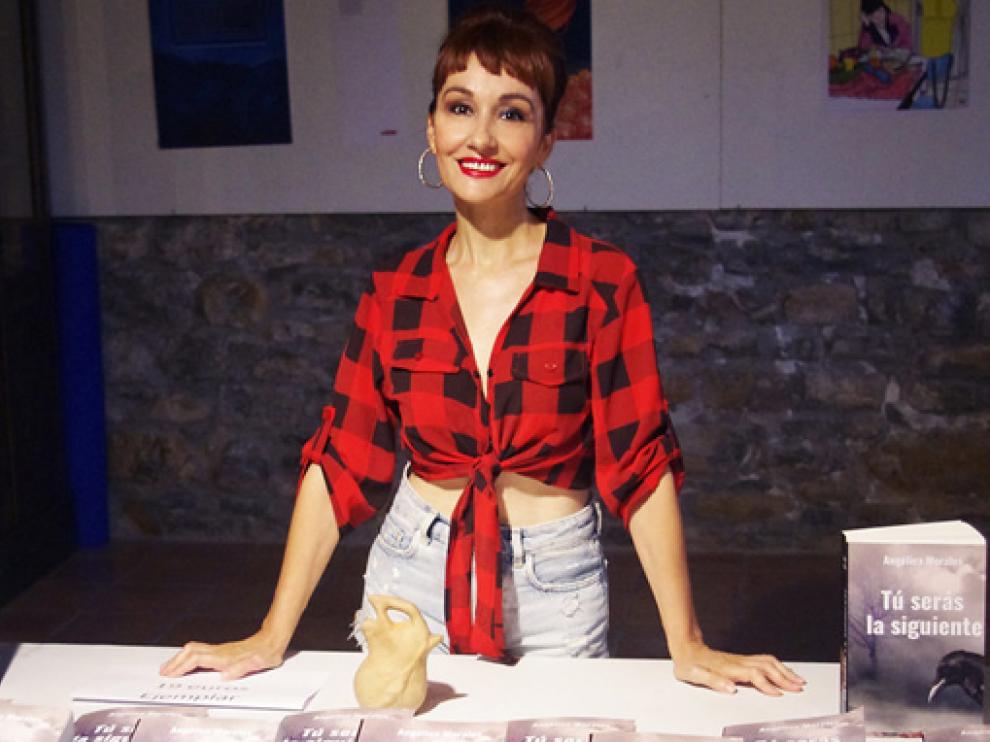Angélica Morales.