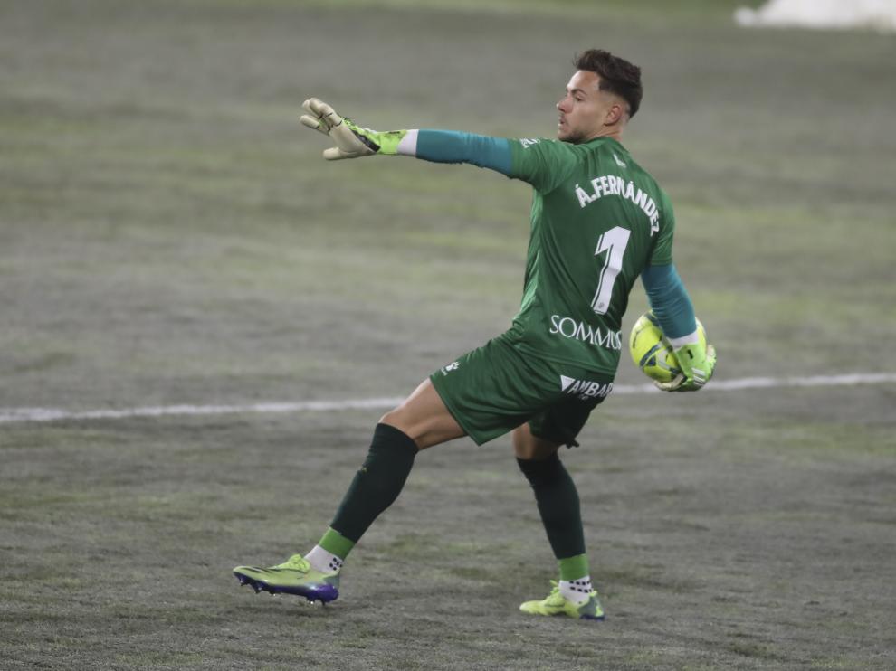 Álvaro se marcha cedido esta temporada al fútbol inglés.