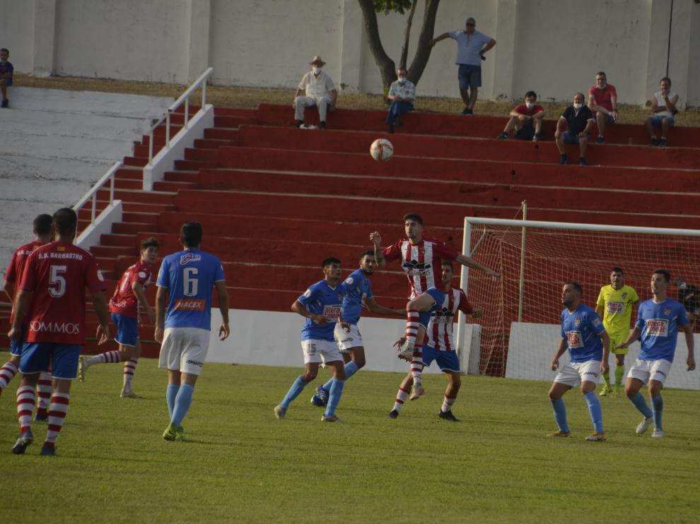 Barbastro y Binéfar cierran hoy la primera fase de la Copa RFEF.
