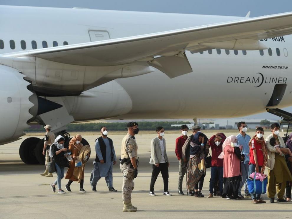 Este lunes llegaron a la base aérea de Torrejón de Ardoz 260 personas procedentes de Afganistán