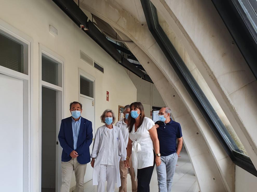 La consejera Sira Repollés en su visita este miércoles a un centro de salud.