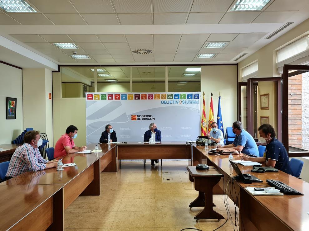 Olona se reunió con los representantes de la Plataforma de Defensa de la Ganadería Extensiva este miércoles