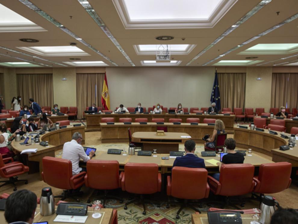 Vsita general de la reunión de ayer de la Diputación Permanente del Congreso