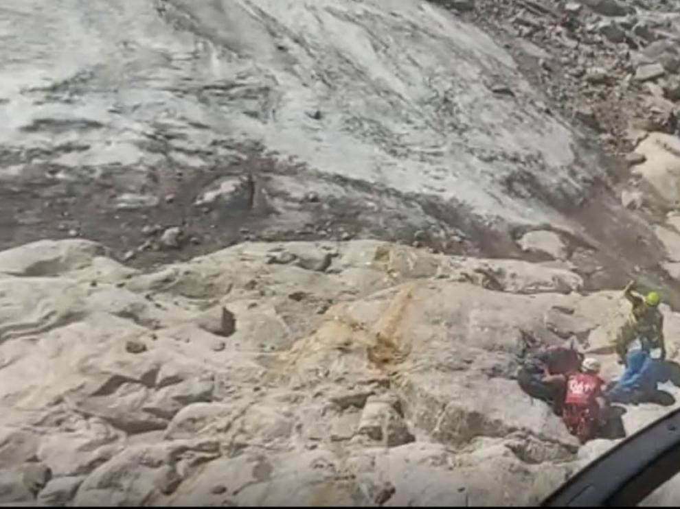 Imagen del rescate llevado a acabo en el Aneto.
