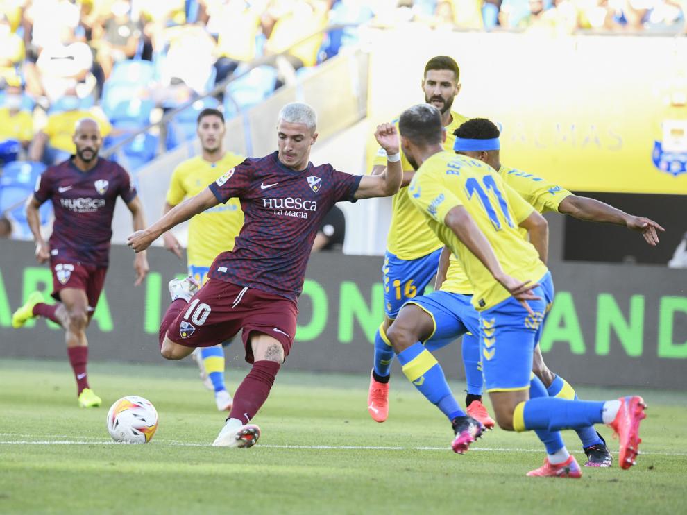 Escriche es uno de los cinco jugadores del Huesca con pleno de minutos.