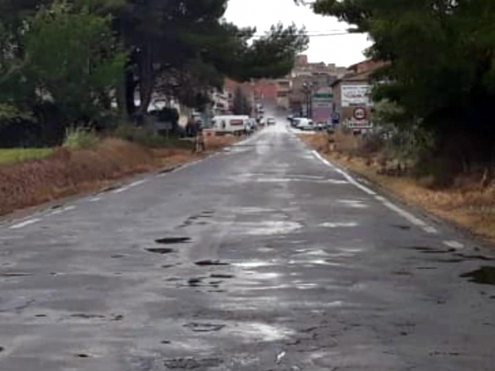 Carretera que parte de Binaced en dirección Valcarca