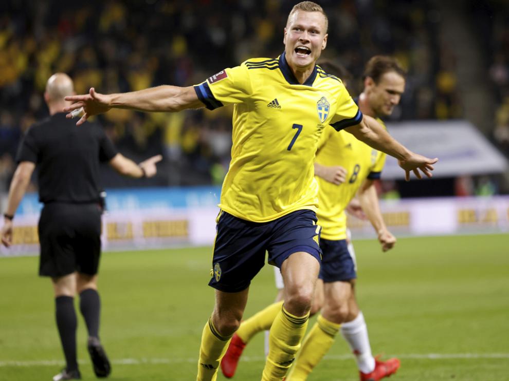 Claeson celebra el gol de la victoria de Suecia ante España