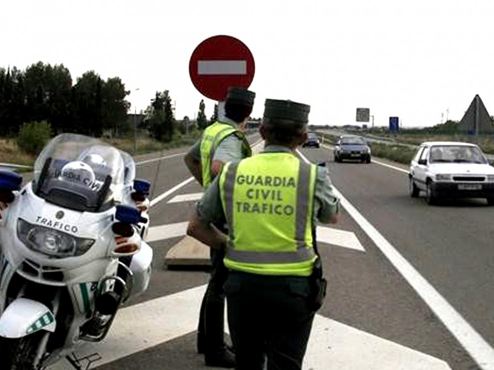 Agentes de la Guardia Civil de Tráfico