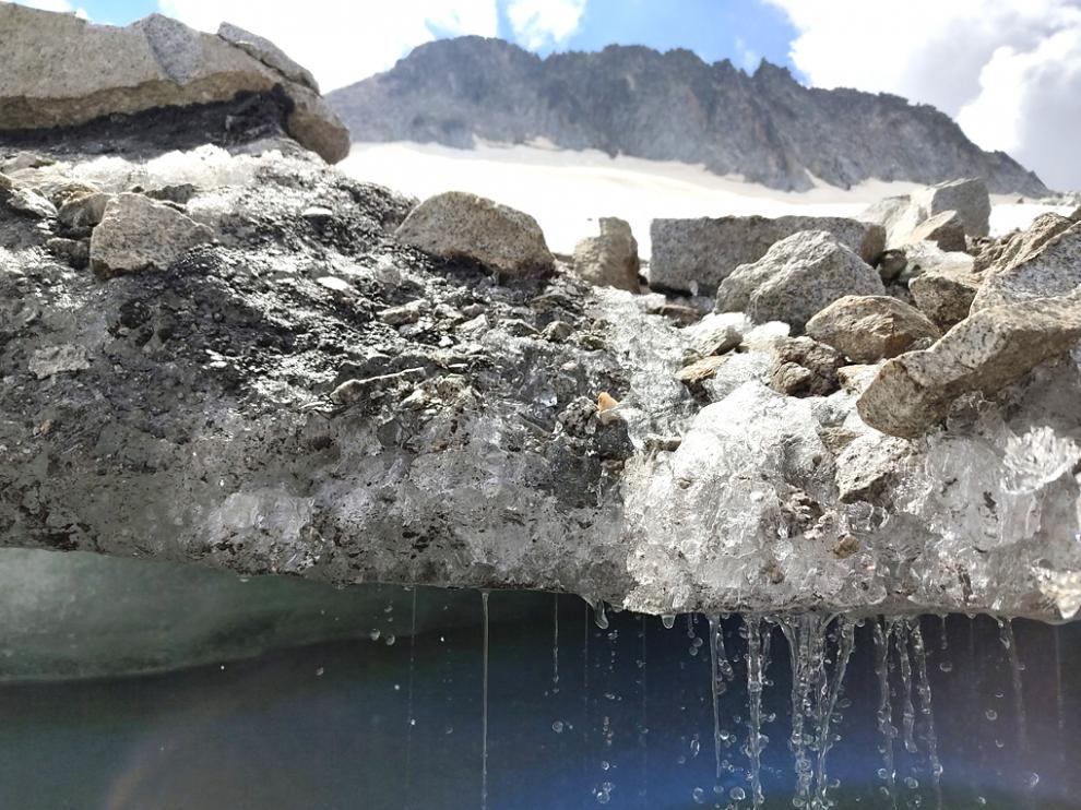 El espesor de los glaciares disminuye 6,3 metros de media