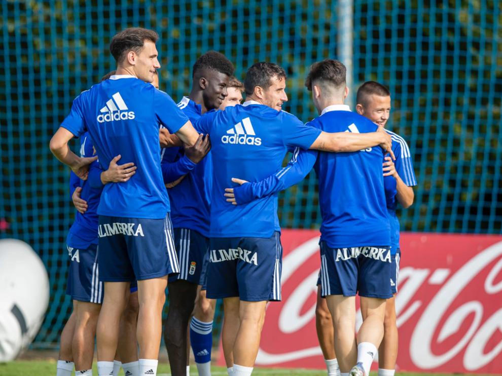 Dani Calvo, durante un entrenamiento con el Oviedo esta semana.