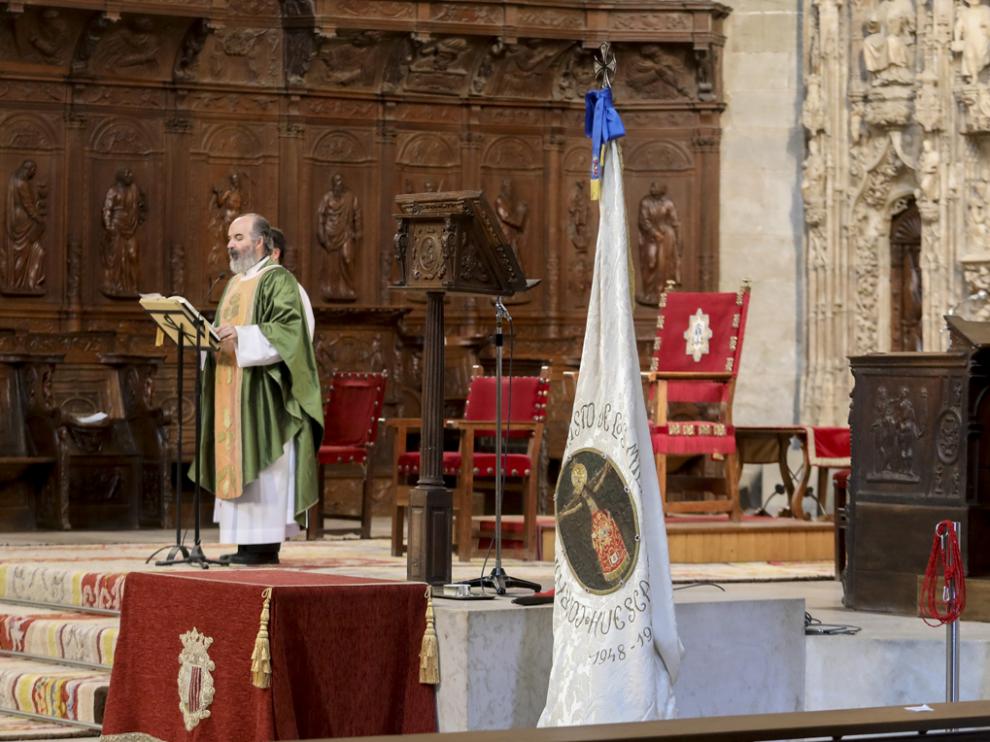 Misa dentro de los actos por la novena al Santo Cristo de los Milagros.
