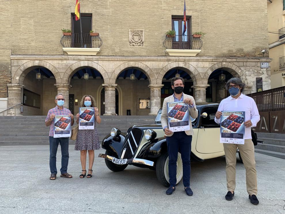 Presentación en Monzón de la nueva edición de la Concentración Vehículos Clásicos