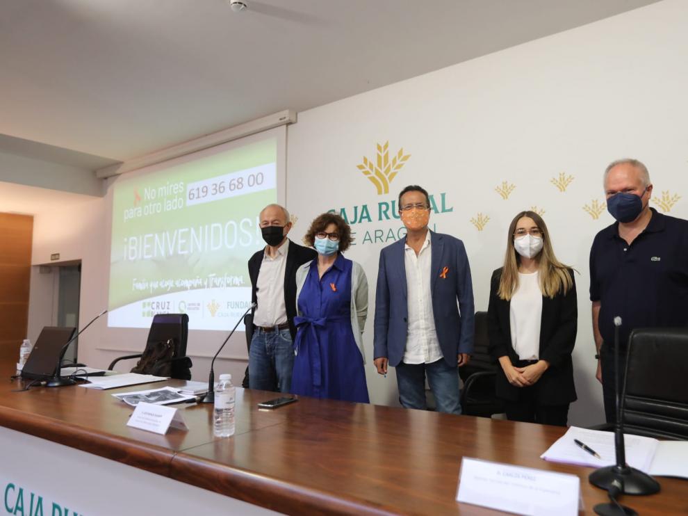Carmelo Pelegrín, María Ángeles Molina, José Manuel Dolader, la moderadora y Carlos Pérez.
