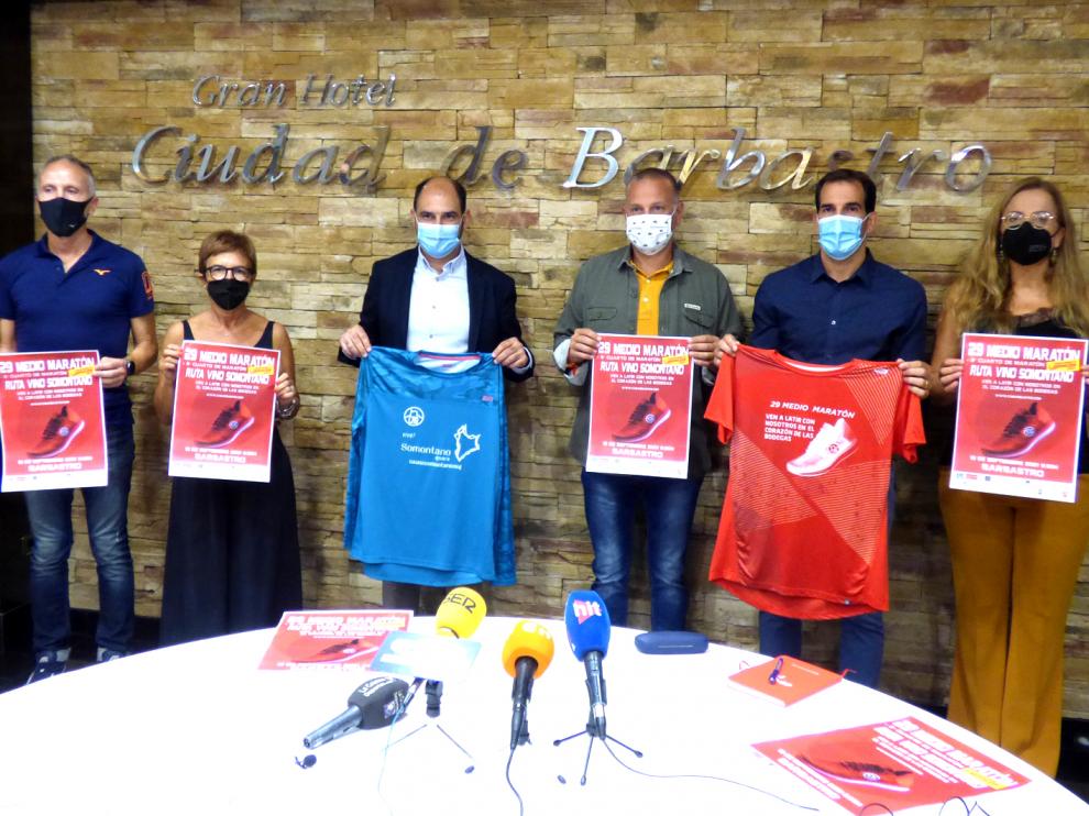 Pallarés, De Pablo, Torres, Diego, Gracia y Río, este viernes en la presentación de la prueba