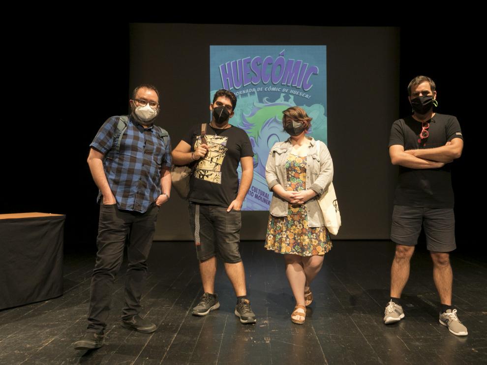 Cuatro de los participantes en la jornada de ayer, entre ellos la barbastrense Sara Soler.