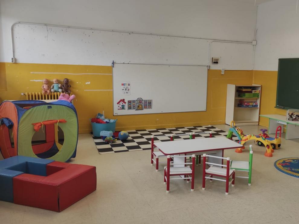 Aula del Colegio Pío XII adaptada a las restricciones de la covid-19 donde los niños de infantil dan clase.