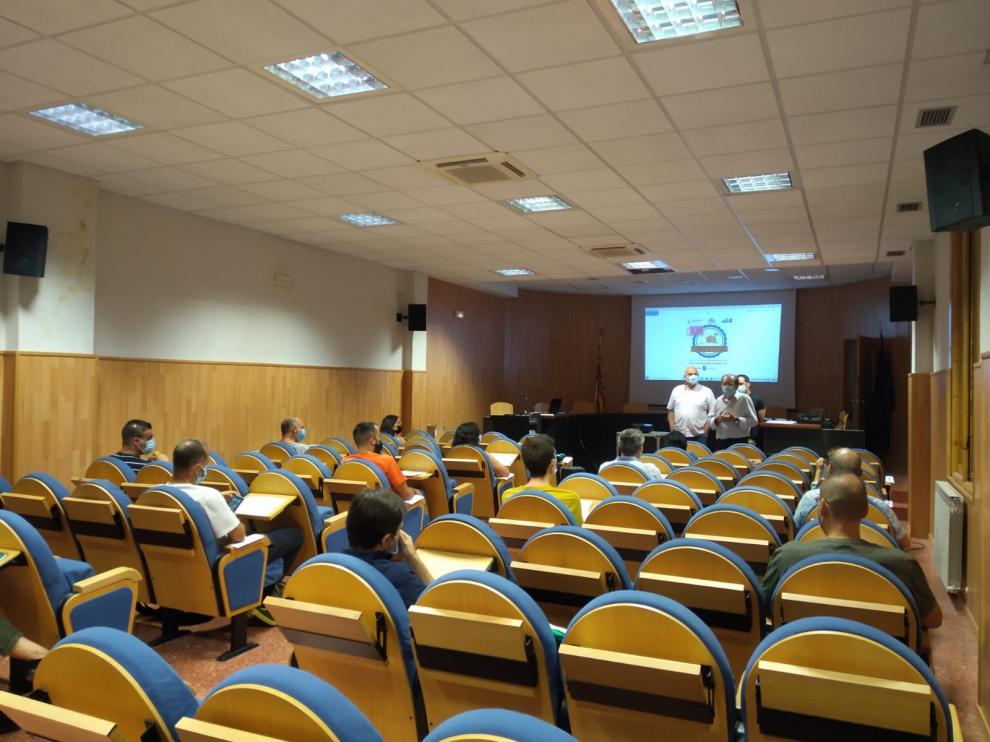 Acto de inauguración del Curso de Entomología de Grañén que este año llega a un decimonovena edición.